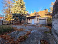 Eladó családi ház