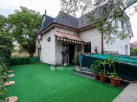 Eladó családi ház, XV. kerületben 160 M Ft, 7+1 szobás