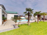 Eladó családi ház, Kistokajon 297 M Ft, 6+2 szobás