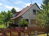 Eladó családi ház, Szolnokon 30 M Ft, 3 szobás