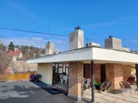 Eladó téglalakás, Pécsett 85.9 M Ft, 4 szobás