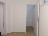 Kiadó iroda, Pécsett, Koller utcában 70 E Ft / hó, 1 szobás