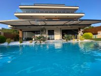 Eladó téglalakás, XI. kerületben 375 M Ft, 5 szobás