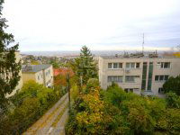 Kiadó téglalakás, albérlet