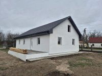 Eladó családi ház, Kerekegyházán 35 M Ft, 4 szobás