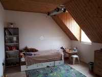 Eladó sorház, Pécsett 119.9 M Ft, 5 szobás