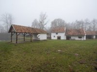 Eladó mezogazdasagi ingatlan, Pápateszéren 180 M Ft, 4 szobás