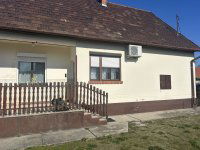Eladó családi ház, Csemőn 47.5 M Ft, 4 szobás