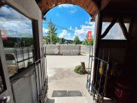 Eladó üzlethelyiség, Mendén 199 M Ft, 1 szobás