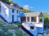Eladó családi ház, Nagymaroson 132.9 M Ft, 6+1 szobás