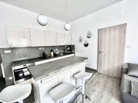 Eladó téglalakás, Pécsett 74.99 M Ft, 3 szobás