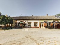 Eladó üzlethelyiség, Dávodon 60 M Ft / költözzbe.hu