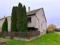 Eladó családi ház