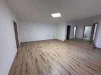 Eladó családi ház, Nyergesújfaluban 86.9 M Ft, 4 szobás