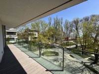 Eladó téglalakás, Balatonfüreden, Aranyhíd sétányon 397.5 M Ft