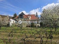 Eladó családi ház, Pécsett 184.99 M Ft, 6 szobás