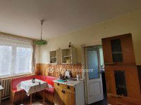 Eladó családi ház, Jászberényben 42.5 M Ft, 4 szobás