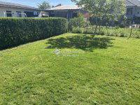 Eladó családi ház, Esztergomban 124 M Ft, 8 szobás