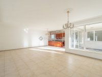 Eladó családi ház, Budaörsön 420 M Ft, 10 szobás