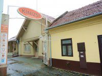 Eladó hotel, Nagykőrösön 170 M Ft, 7 szobás