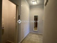 Eladó téglalakás, Komlón 28.9 M Ft, 2 szobás