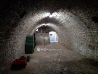 Eladó ipari ingatlan, Solymáron 330 M Ft / költözzbe.hu