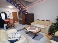 Eladó családi ház, Pápán 52.4 M Ft, 5 szobás