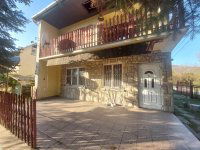 Eladó családi ház, Esztergomban 66.9 M Ft, 3 szobás