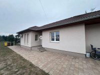 Eladó családi ház, Sándorfalván 90 M Ft, 4 szobás