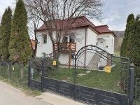 Eladó családi ház, Karancsalján 60 M Ft, 8 szobás