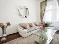 Kiadó téglalakás, albérlet