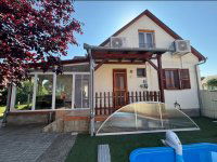 Eladó családi ház