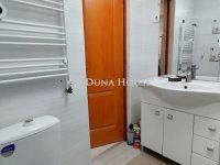 Eladó családi ház, Vecsésen 67 M Ft, 3 szobás