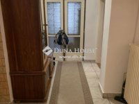 Eladó családi ház, Pécsett 95 M Ft, 5 szobás