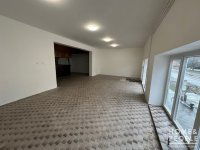 Eladó üzlethelyiség