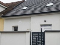 Eladó téglalakás, XVI. kerületben 69.9 M Ft, 2+1 szobás