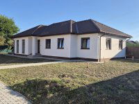 Eladó családi ház, Békéscsabán, Omaszta utcában 106 M Ft
