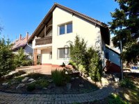 Eladó téglalakás, XVI. kerületben 148 M Ft, 4 szobás