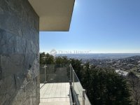 Eladó családi ház, Pécsett 425 M Ft, 4 szobás