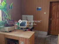 Eladó ipari ingatlan