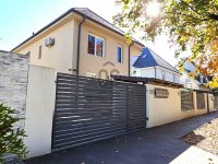 Eladó téglalakás, XIV. kerületben 144.9 M Ft, 3 szobás