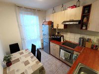 Eladó panellakás, Mohácson 32 M Ft, 3 szobás