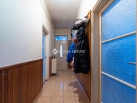 Eladó családi ház, Nyergesújfaluban 43.5 M Ft, 3 szobás