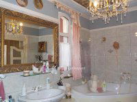 Eladó családi ház, Balatonbogláron 175 M Ft, 6 szobás