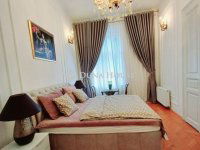 Eladó téglalakás, V. kerületben 208.407 M Ft, 4 szobás