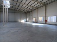 Kiadó ipari ingatlan, Győrött 2100 E Ft / hó