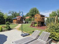 Eladó családi ház, Kecskeméten 150 M Ft, 4 szobás