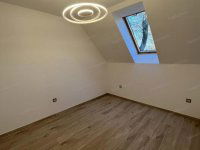 Kiadó ikerház, albérlet, Kecskeméten 650 E Ft / hó, 5 szobás