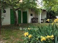 Eladó családi ház, Szentesen 33.5 M Ft, 2+1 szobás