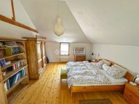 Eladó családi ház, Szentendrén 200.8 M Ft, 6 szobás